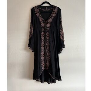 Free People Floral Embroidered Bell Sleeve Boho Whimsigoth Midi Dress Size XS